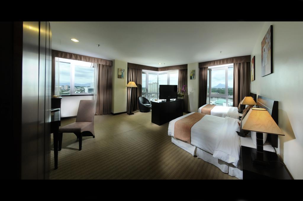 ฮกหลี โฮเต็ล แอนด์ เรสซิเดนซ์ - ทาวเวอร์ บี Hotel กูชิง ภายนอก รูปภาพ